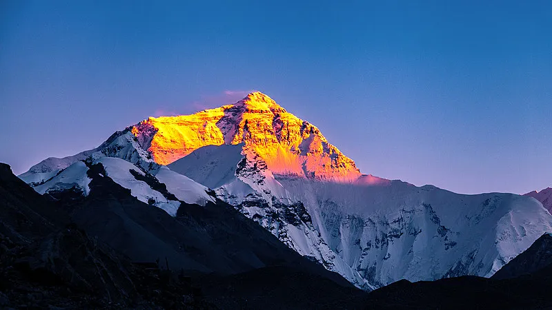 从方向盘到“雪域芯”：一位高原司机的硬核科技逆袭 - 芸彩彩美妆咨询